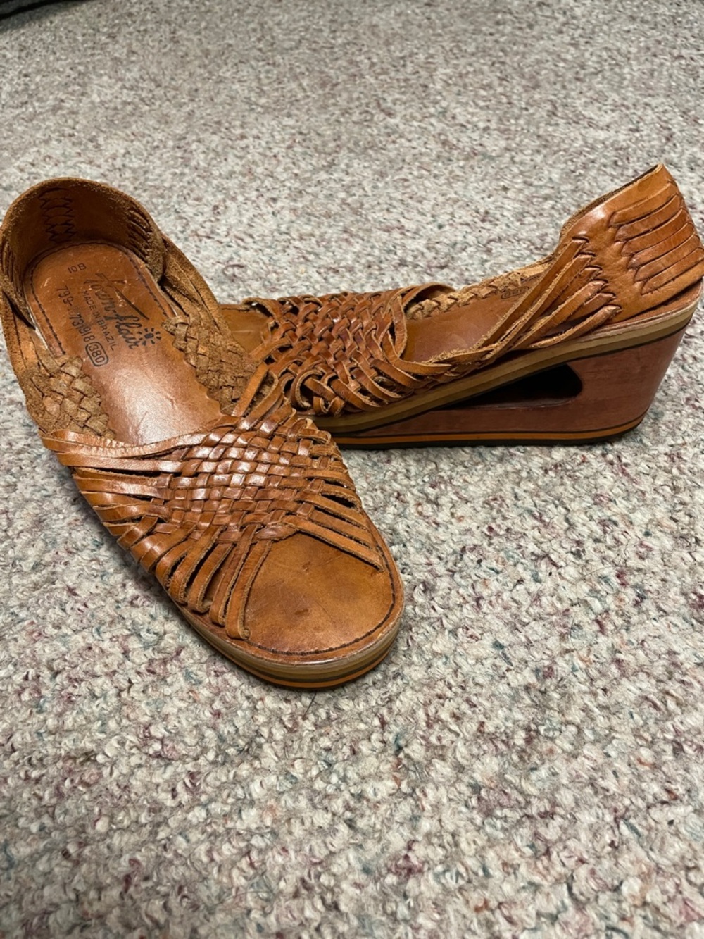 Vintage 70s wood cut out wedge heel Woven Leather Platform Sandals - Tan